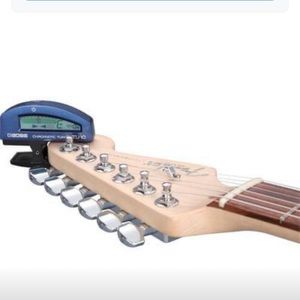 Boss TU-10-BU Clip-On Chromatic Tuner Blue